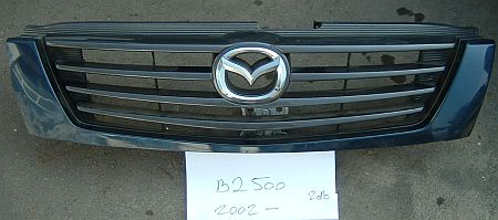 Mazda B2500 2002-től hűtőrács. 