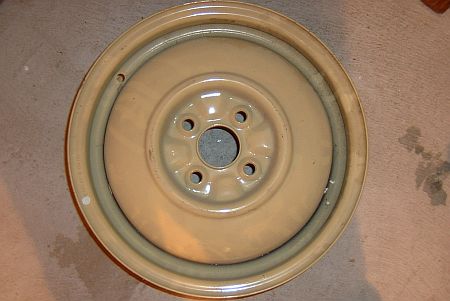 Mazda 323 4x100 osztókörű vészpótkerék felni.